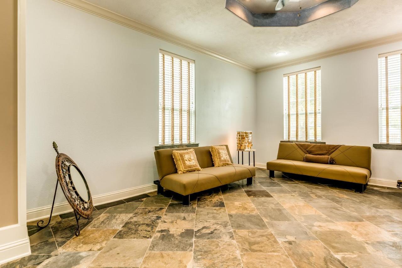 Sandcastle Retreat Galveston Exterior photo